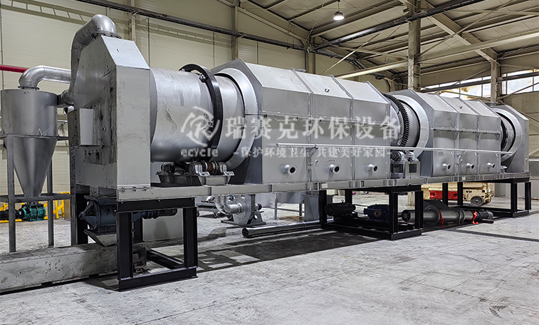 云南鋰電池打粉回收處理設備線的現(xiàn)場圖