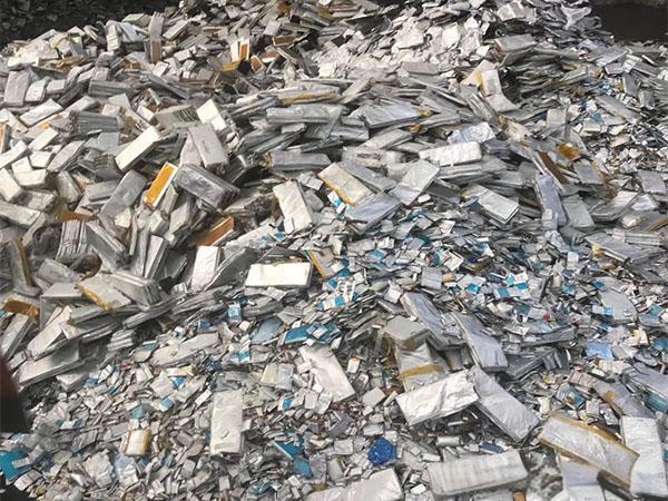 廢舊鋰電池?zé)峤馓幚碓O(shè)備，解決行業(yè)痛點